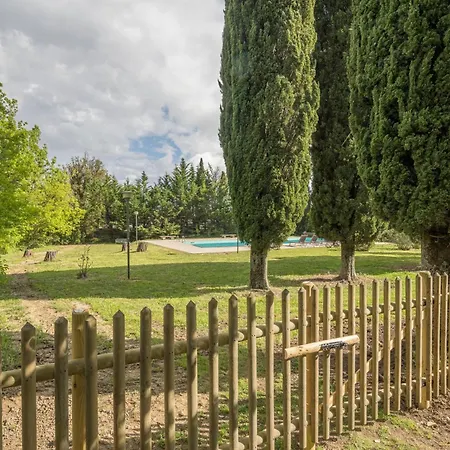 Monti Pet Friendly With Shared Pool