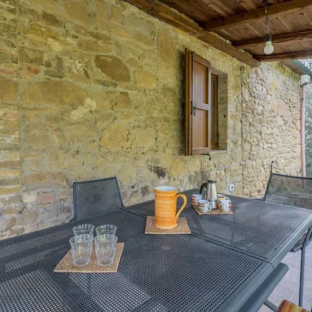 Monti Pet Friendly With Shared Pool